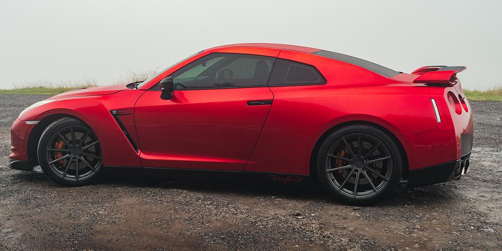 Nissan GT-R